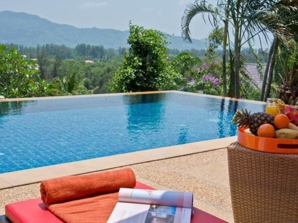 oriole_holiday_villa_phuket_poolside_14