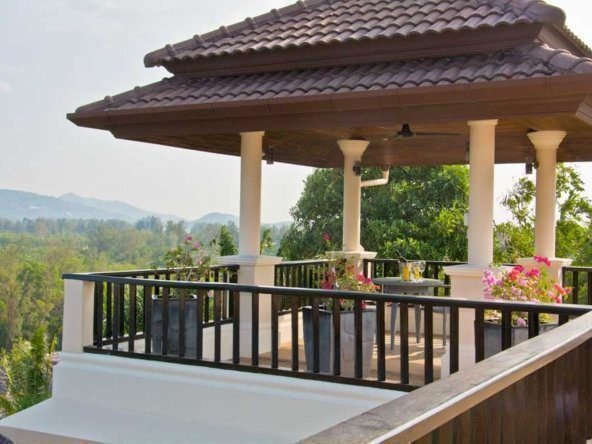 villa-oriole-layan-top-sala-view